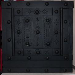 Настольный антикварный итальянский сейф 1820/30гг с заклепками